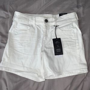 White American Eagle Shorts